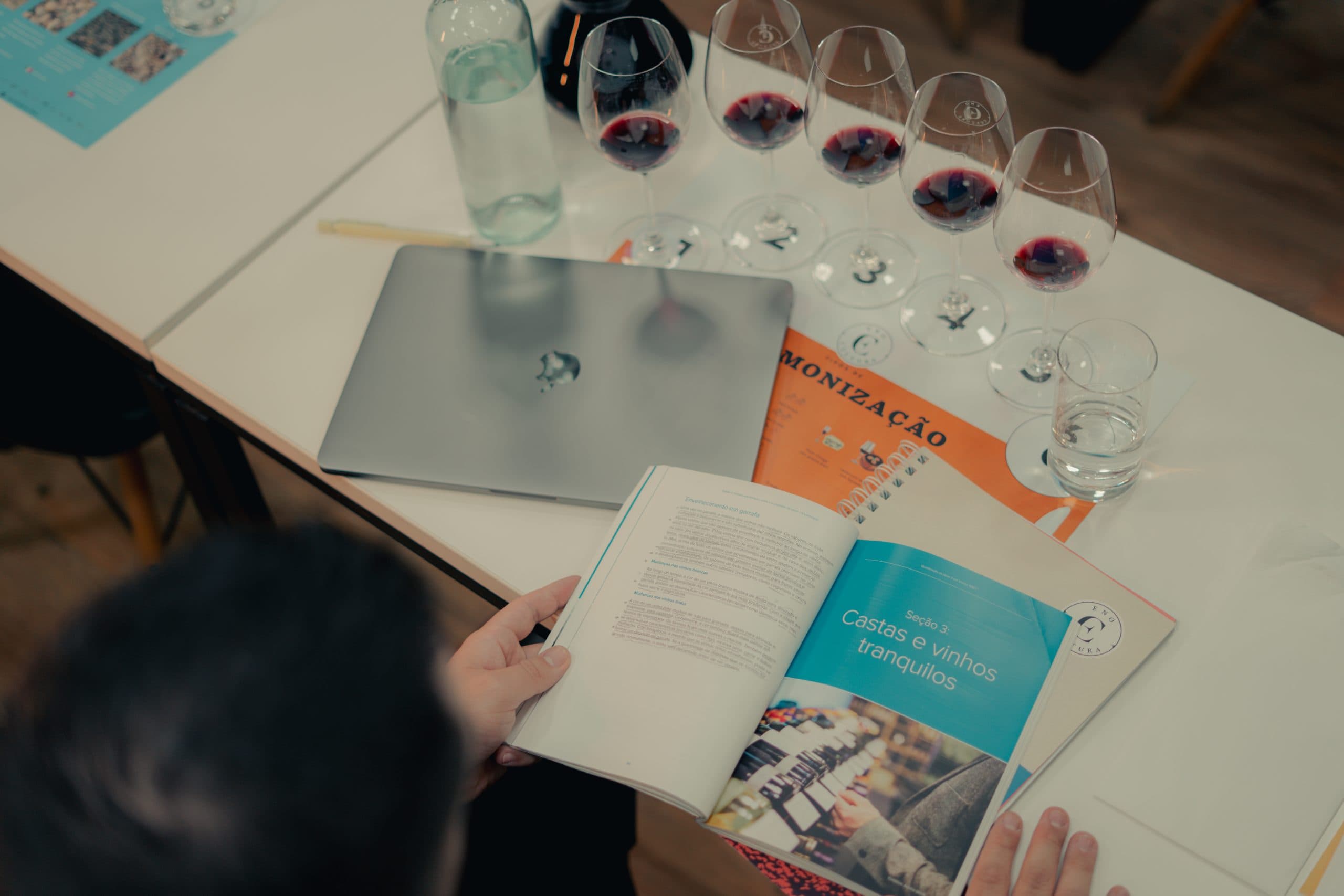 Alunos WSET na Eno Cultura